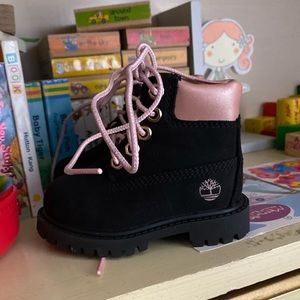 5T Timberland boots